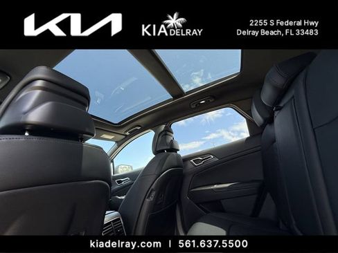 New 2026 Kia Sportage X-Line w/ X-Line Premium Package AWD/4WD image 16