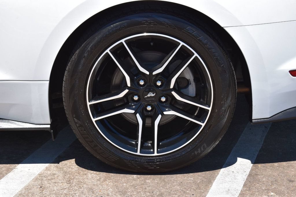 Used 2020 Ford Mustang Premium RWD image 11