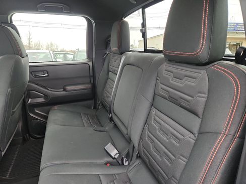 Used 2023 Nissan Frontier PRO-4X w/ Pro Convenience Package image 25