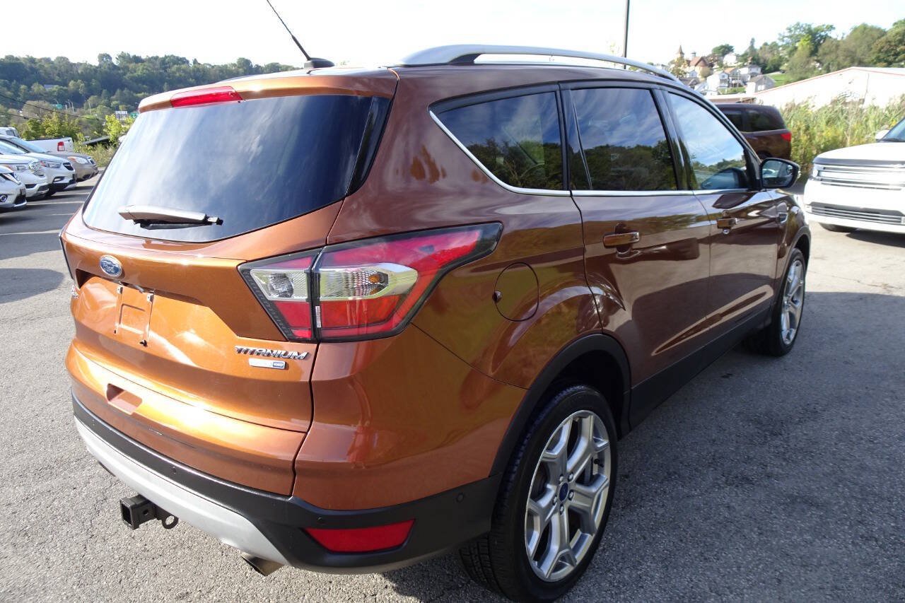 Used 2017 Ford Escape Titanium w/ Equipment Group 301A AWD/4WD image 6
