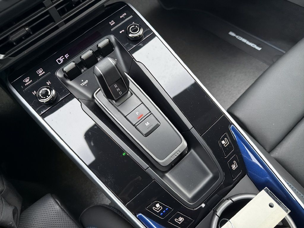 Certified 2025 Porsche 911 Turbo S AWD/4WD image 26
