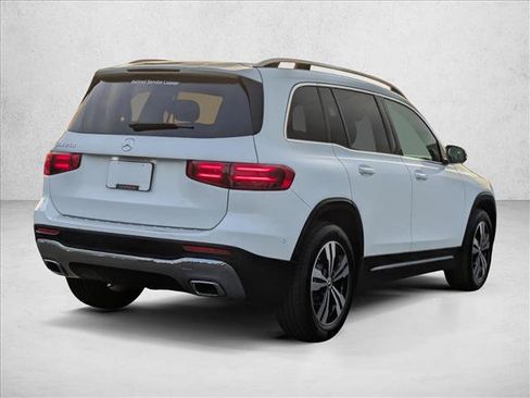 Certified 2025 Mercedes-Benz GLB 250 image 7