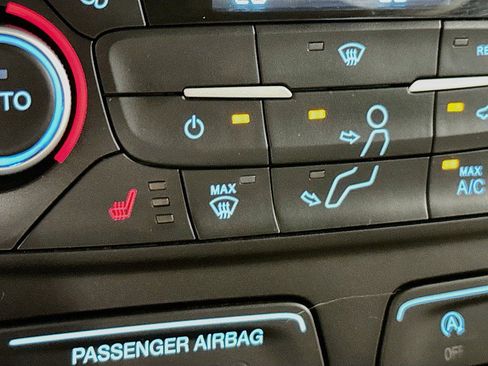 Used 2018 Ford Escape SEL w/ Ford Safe & Smart Package FWD image 20