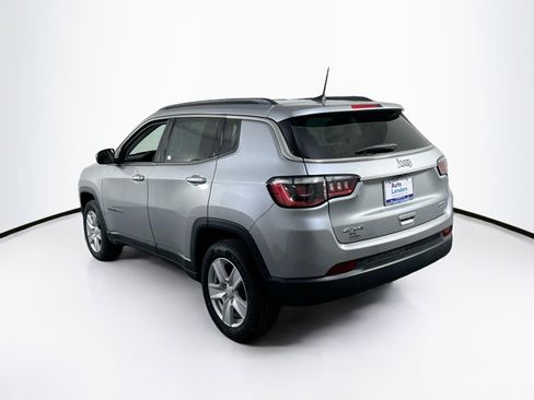 Used 2022 Jeep Compass Latitude w/ Convenience Group AWD/4WD image 7