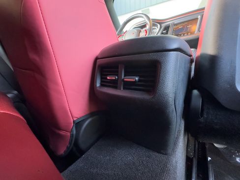 Used 2015 Dodge Challenger SXT Plus w/ Premium Sound Group image 24