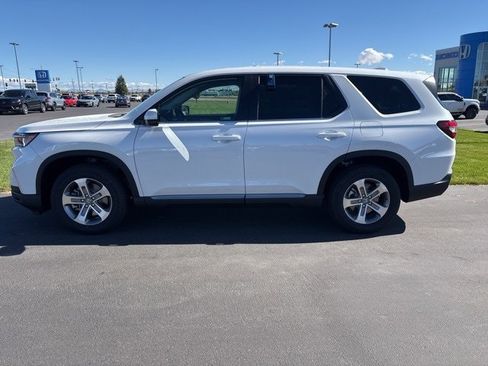 New 2025 Honda Pilot EX-L image 3