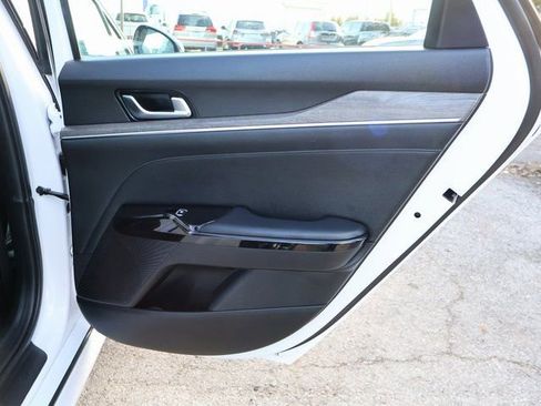 Used 2022 Kia K5 EX w/ EX Premium Package image 12