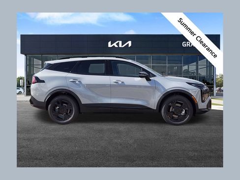 New 2026 Kia Sportage X-Line AWD/4WD image 1