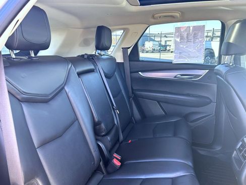 Used 2017 Cadillac XT5 Premium Luxury image 21