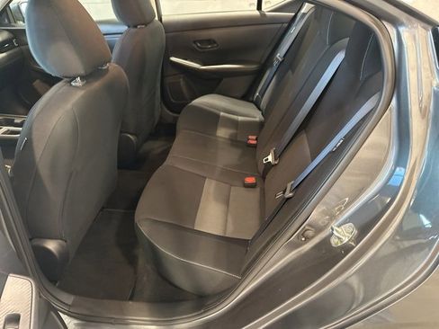 Certified 2024 Nissan Sentra SV image 9