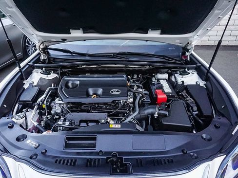 Certified 2023 Lexus ES 250 w/ Premium Package image 31