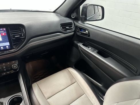 Used 2024 Dodge Durango GT AWD/4WD image 13