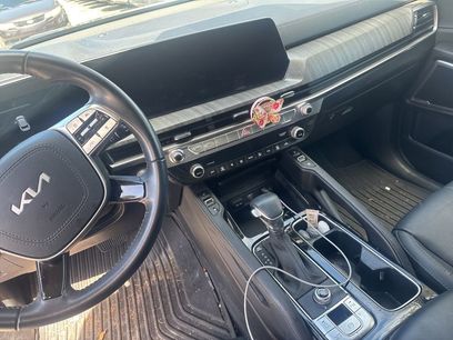 Used 2024 Kia Telluride EX w/ EX Captain's Chair Package