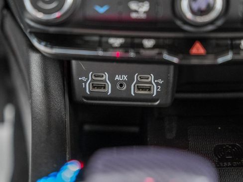 Used 2021 Dodge Durango R/T w/ Technology Group image 31