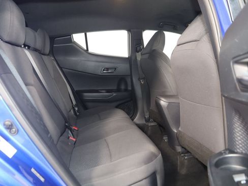 Used 2018 Toyota C-HR XLE FWD image 12