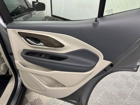 Used 2023 GMC Terrain Denali w/ LPO, Floor Liner Package AWD/4WD image 18