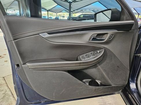 Used 2019 Chevrolet Impala LT image 20