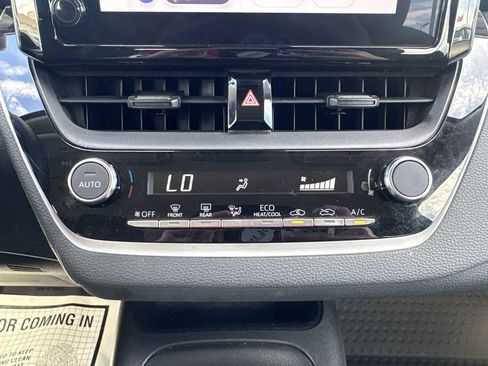 Used 2023 Toyota Corolla LE image 16