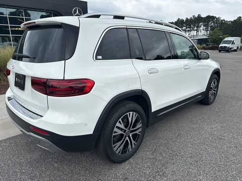 Used 2024 Mercedes-Benz GLB 250 image 8