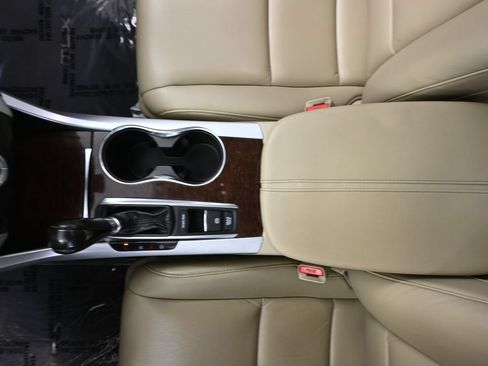 Used 2020 Acura TLX FWD image 35