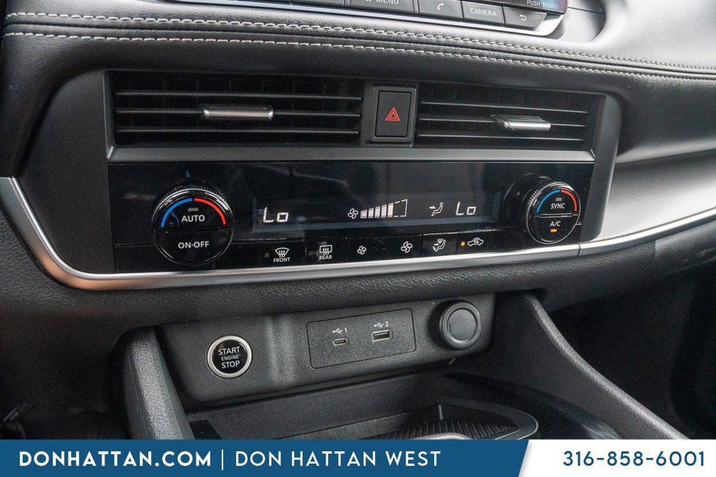 Used 2023 Nissan Rogue SV FWD image 8