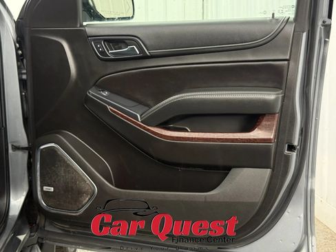 Used 2018 GMC Yukon SLT w/ Premium Edition AWD/4WD image 22