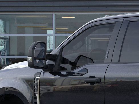 New 2025 Ford F250 XLT w/ Snow Plow/Camper Package image 20