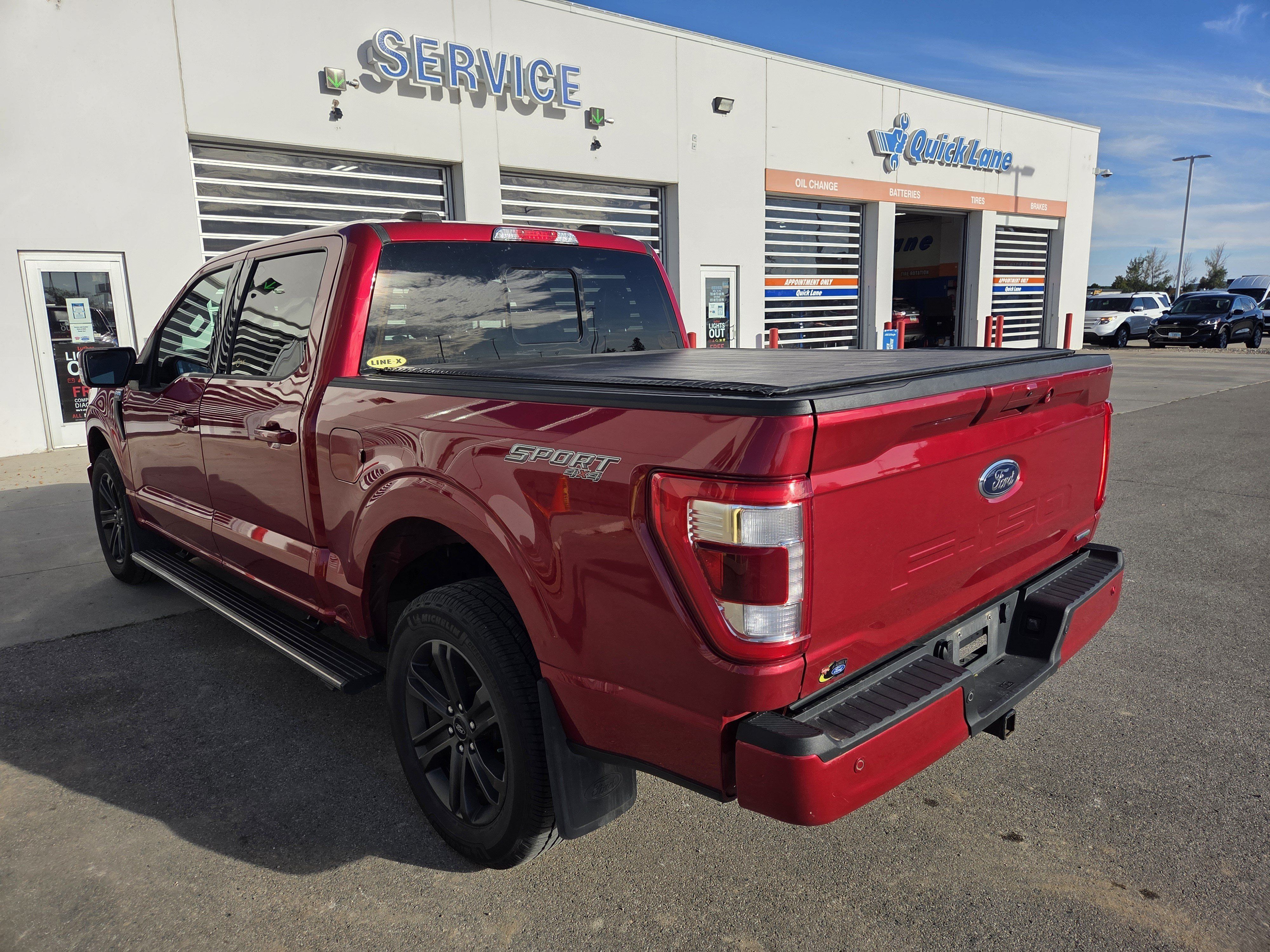 Used 2022 Ford F150 Lariat w/ Equipment Group 502A High AWD/4WD image 4