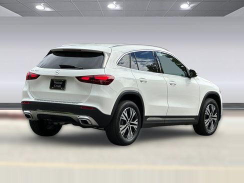 Used 2026 Mercedes-Benz GLA 250 image 9