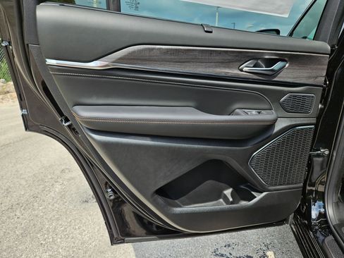 New 2025 Jeep Grand Cherokee L Overland w/ Advanced Protech Group III image 14