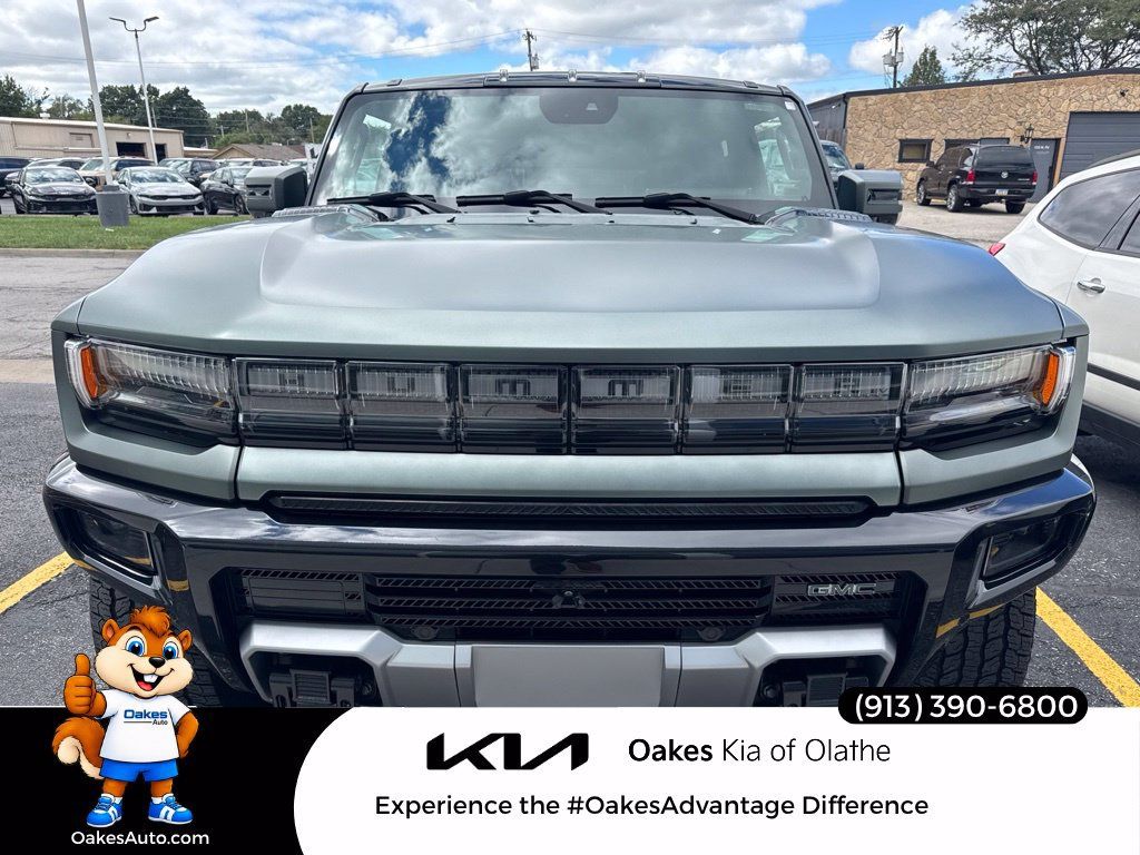 Used 2024 GMC Hummer EV 3X AWD/4WD image 1
