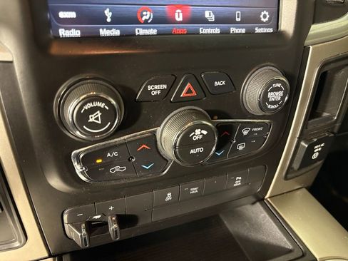 Used 2018 RAM 2500 Big Horn image 26