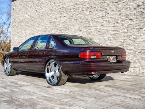 Used 1996 Chevrolet Caprice SS image 18