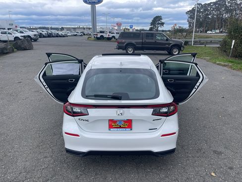 New 2026 Honda Civic Sport image 15