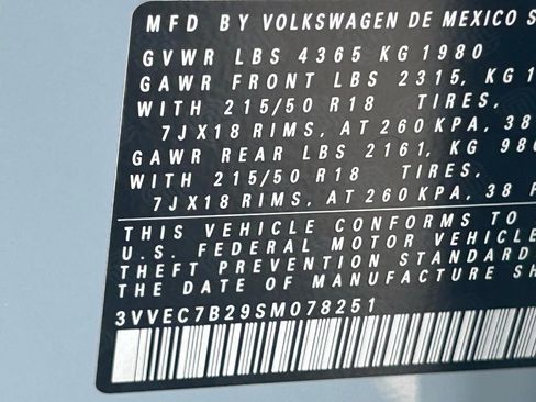 Certified 2025 Volkswagen Taos SE w/ Panoramic Sunroof Package FWD image 58