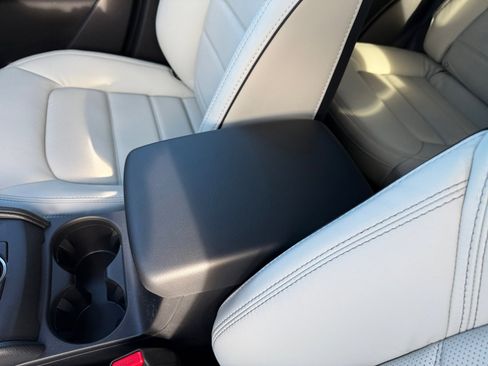 New 2025 MAZDA CX-5 AWD 2.5 S w/ Preferred Package image 14