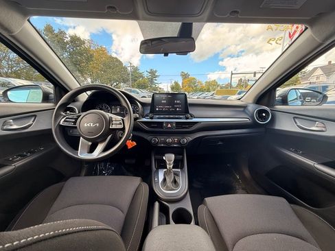 Used 2024 Kia Forte LXS image 16