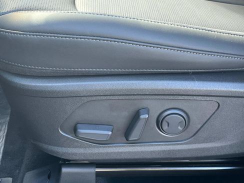 New 2025 Kia Sorento S image 26