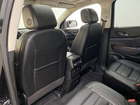 Used 2022 GMC Acadia Denali w/ Denali Ultimate Package AWD/4WD image 15