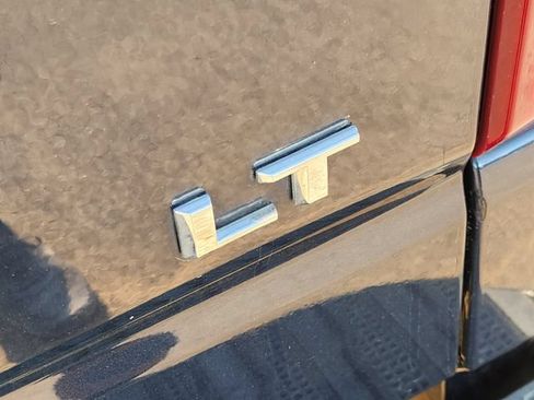 Used 2019 Chevrolet Silverado 1500 LT w/ Texas Edition RWD image 9