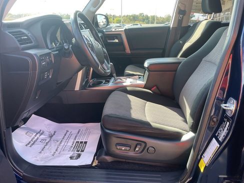 Used 2022 Toyota 4Runner SR5 image 11