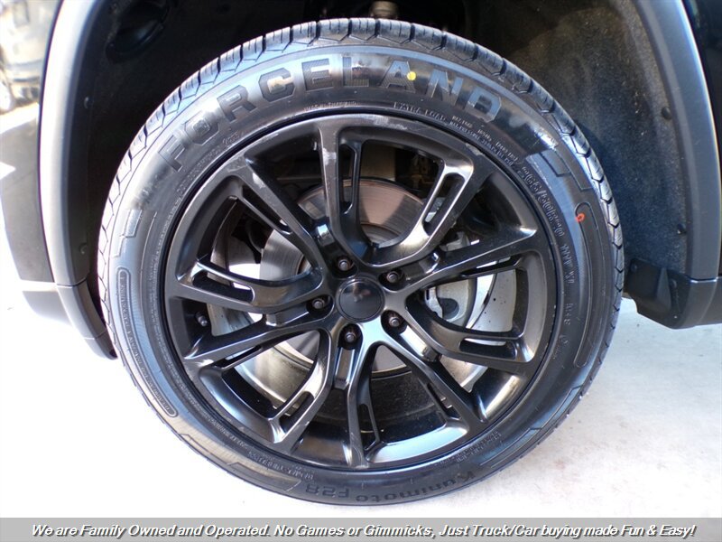 Used 2019 Jeep Grand Cherokee Limited AWD/4WD image 42