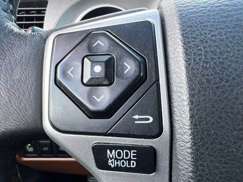 Used 2016 Toyota Sequoia Platinum AWD/4WD image 23