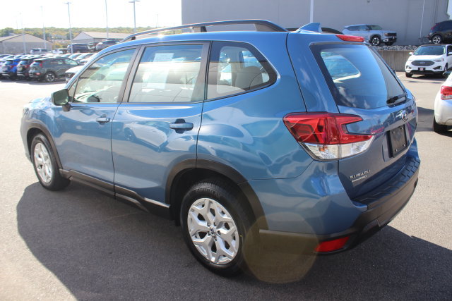 Used 2021 Subaru Forester AWD/4WD image 26
