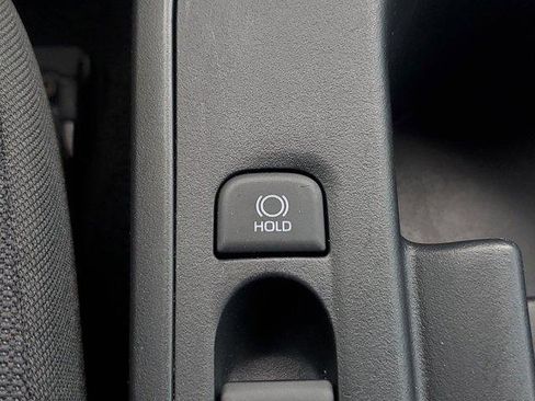 Certified 2024 Toyota Corolla LE image 28