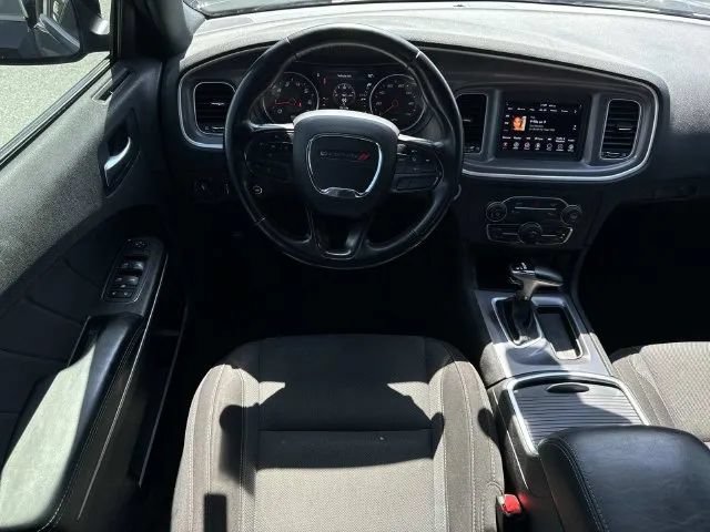 Used 2022 Dodge Charger SXT RWD image 14