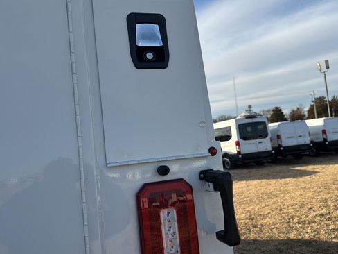 New 2026 Ford E-350 and Econoline 350 Super Duty w/ Power Equipment Group image 6