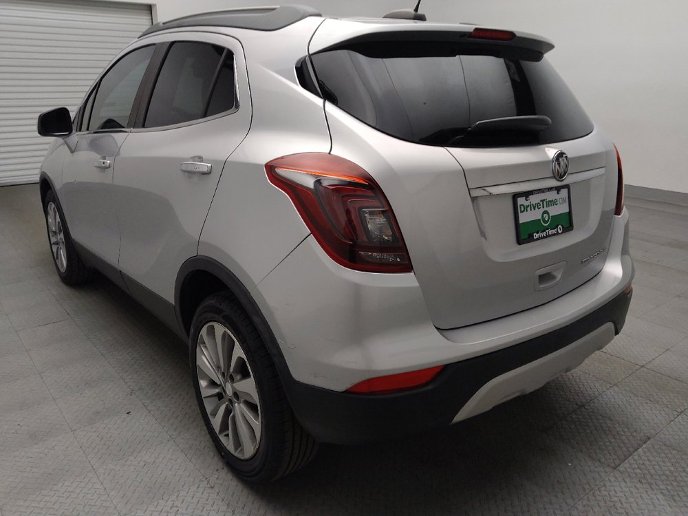 Used 2020 Buick Encore Preferred w/ Safety Package FWD image 5