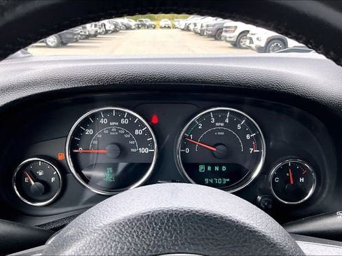 Used 2017 Jeep Wrangler Unlimited Sport w/ Quick Order Package 24S AWD/4WD image 13