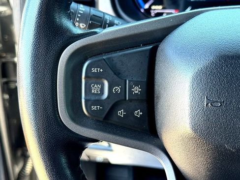 Used 2022 Ford Bronco Badlands image 13